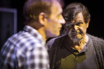 Arvoituksellisia muunnelmia – Kuvassa: Ilkka Heiskanen ja Heikki Kinnunen – Kuva © Aki Loponen, Pictuner Oy