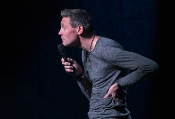 Helsingin Kaupunginteatteri – Club act!one – Mikko Vaismaa - Kuva: Miika Storm Photography