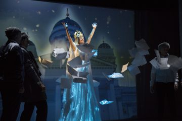 Lilla Teatern – Det ordnar sig, sapiens! – På bilden Linda Zilliacus – foto © Henrik Schütt