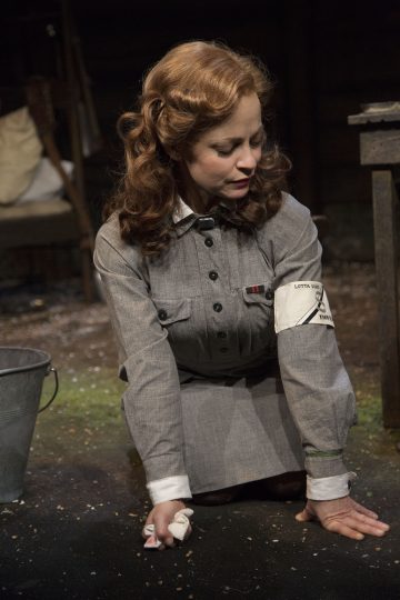 Lilla Teatern – Vinterkriget - here we go again – På bilden Sanna Majuri– Foto © Henrik Schütt