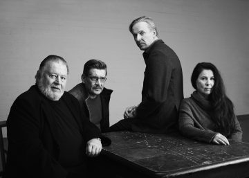 Helsingin Kaupunginteatteri – Hinta – Kuvassa Esko Salminen, Santeri Kinnunen, Eero Aho, Aino Seppo – Kuva © Ilkka Saastamoinen