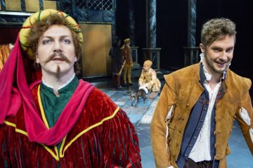 Helsingin Kaupunginteatteri – Rakastunut Shakespeare – Kuvassa Petrus Kähkönen ja Heikki Ranta – Kuva Tapio Vanhatalo