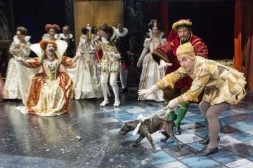 Helsingin Kaupunginteatteri – Rakastunut Shakespeare – Kuvassa Helena Haaranen, Risto Kaskilahti, KIrsi Karlenius, Petrus Kähkönen, Unto Nuora ja Heppu – Kuva Tapio Vanhatalo