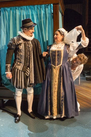 Helsingin Kaupunginteatteri – Rakastunut Shakespeare – Kuvassa Mikko VIhma, Heidi Herala ja Heikki Ranta – Kuva Tapio Vanhatalo