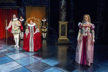 Helsingin Kaupunginteatteri – Rakastunut Shakespeare – Kuvassa Risto Kaskilahti, Juha Jokela, Helena Haaranen, Kai Lähdesmäki ja  Miila Virtanen – Kuva Tapio Vanhatalo