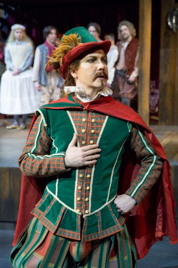 Helsingin Kaupunginteatteri – Rakastunut Shakespeare – Kuvassa Petrus Kähkönen – Kuva Tapio Vanhatalo