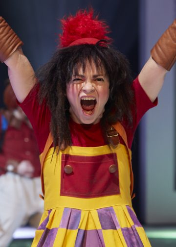 Helsingin Kaupunginteatteri – Mörköooppera – Kuvassa Sanna Majuri – Kuva © Tom Röllich