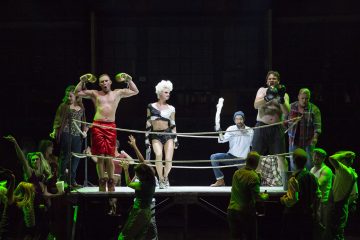 Helsingin Kaupunginteatteri – Kinky Boots – Kuva © Mirka Kleemola