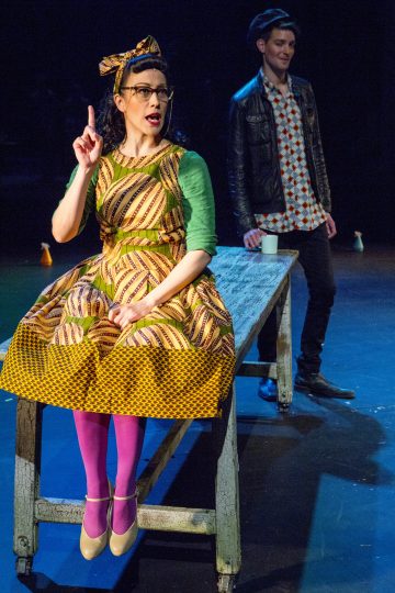 Helsingin Kaupunginteatteri – Herra Puntila ja hänen renkinsä Matti – Kuvassa: Raili Raitala, Antti Peltola – Kuva © Tapio Vanhatalo