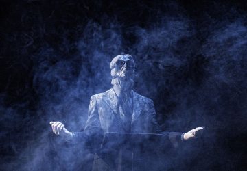 Lilla Teatern – Maria Brauns äktenskap – På bilden Mikko Makkonen – Foto © Cata Portin