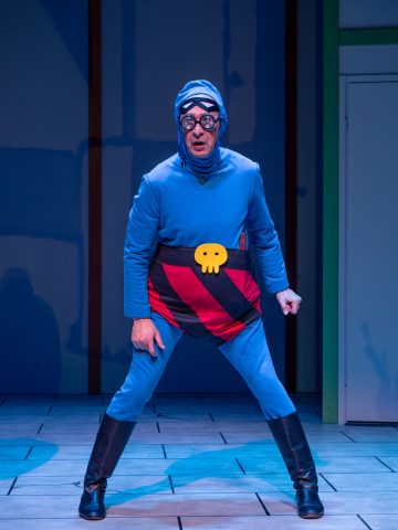 Helsingin Kaupunginteatteri – Fingerpori – Kuvassa  Pekka Huotari – Kuva © Miika Storm