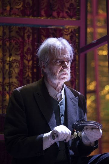 Helsingin Kaupunginteatteri – Kirsikkatarha – Kuvassa Seppo Maijala – Kuva Stefan Bremer