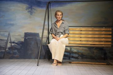 Lilla Teatern – Äktenskapsgrejen – På bilden  Jonna Järnefelt – Foto Henrik Schütt