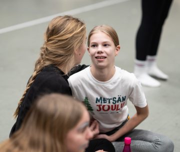 Helsingin Kaupunginteatteri – ShedHelsinki – Metsän joulu – Kuva © Luukas Salin / Rabbit Visuals