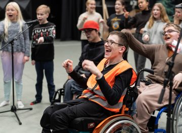 Helsingin Kaupunginteatteri – ShedHelsinki – Metsän joulu – Kuva © Luukas Salin / Rabbit Visuals