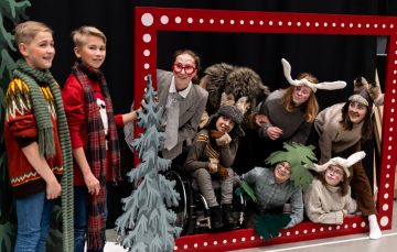 Helsingin Kaupunginteatteri – ShedHelsinki – Metsän joulu – Kuva © Luukas Salin / Rabbit Visuals