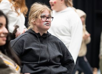 Helsingin Kaupunginteatteri – ShedHelsinki – Metsän joulu – Kuva © Luukas Salin / Rabbit Visuals