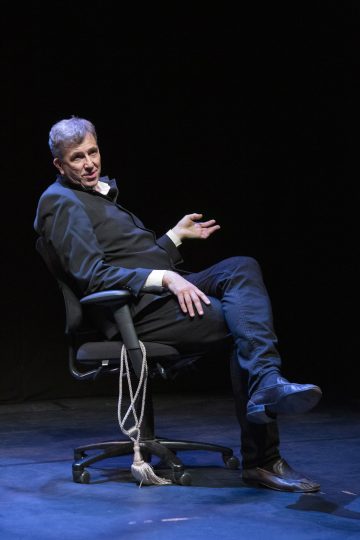 Lilla Teatern – Sufflören – På bilden Joachim Wigelius – Foto © Robert Seger