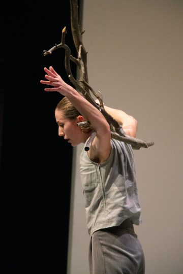 Helsingin Kaupunginteatteri - Kaksivärinen fuuga - kuvassa Anna Stenberg @Yoshi_Omori