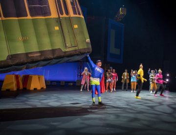 Helsingin Kaupunginteatteri – Tatu ja Patu Helsingissä – Kuva Tuomo Manninen