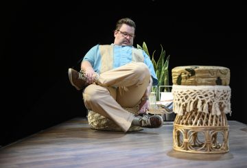 Helsingin Kaupunginteatteri – Tähtisadetta – Kuvassa Mikko Penttilä – Kuva © Tuomo Manninen