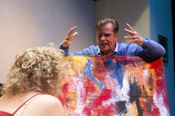 Helsingin Kaupunginteatteri – Illallinen ystävien kesken – Kuvassa Pihla Penttinen ja Carl-Kristian Rundman – Kuva © Laura Malmivaara