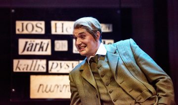 Helsingin Kaupunginteatteri – Baskervillen koira – Kuvassa  Sauli Suonpää – Kuva Jaakko Vuorenmaa