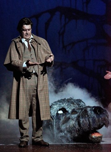 Helsingin Kaupunginteatteri – Baskervillen koira – Kuvassa Santeri Kinnunen – Kuva Jaakko Vuorenmaa