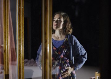 Helsingin Kaupunginteatteri – Bolla – Jessica Grabowsky – Kuva Ilkka Saastamoinen