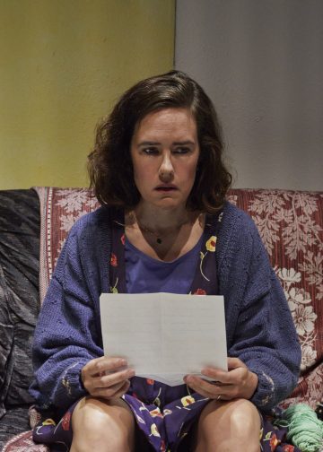 Helsingin Kaupunginteatteri – Bolla – Kuvassa Jessica  Grabowsky – Kuva Ilkka Saastamoinen