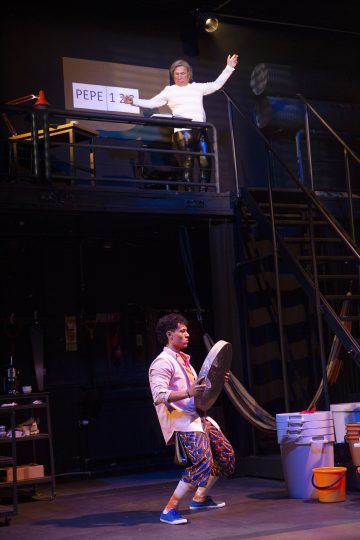 Helsingin Kaupunginteatteri – Paahtimo – Kuvassa Jasir Osman ja Pertti Koivula – Kuva Robert Seger