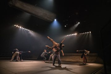 Helsingin Kaupunginteatteri – Gravity – Kuva Petra Tiihonen