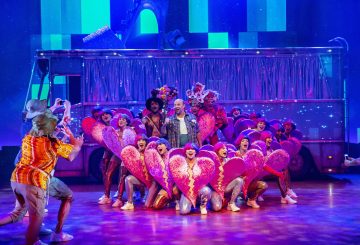 Helsingin Kaupunginteatteri – Priscilla, aavikon kuningatar – Kuva Robert Seger