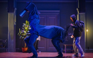 Helsingin Kaupunginteatteri – Fanny ja Alexander – Kuvassa Olavi Uusivirta – Kuva Otto-Ville Väätäinen