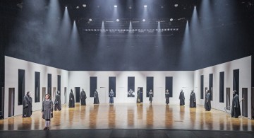 Helsingin Kaupunginteatteri – Fanny ja Alexander – Kuva Otto-Ville Väätäinen