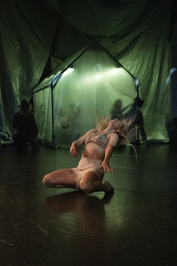 Helsingin Kaupunginteatteri – HDC – Lomonosovin Moottori – Kuva Kai Kuusisto