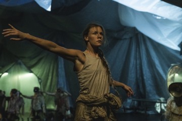 Helsingin Kaupunginteatteri – HDC – Lomonosovin Moottori – Kuva Kai Kuusisto