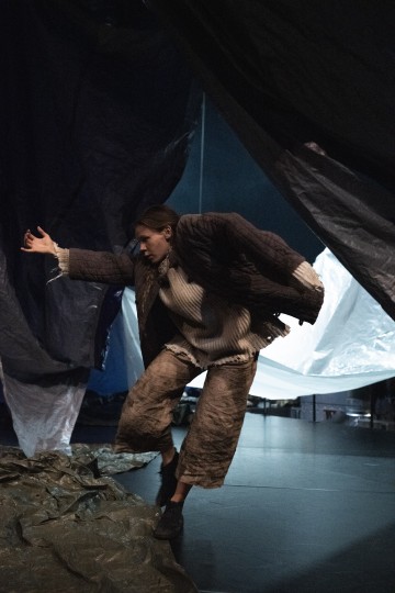 Helsingin Kaupunginteatteri – HDC – Lomonosovin Moottori – Kuva Kai Kuusisto