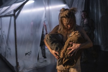 Helsingin Kaupunginteatteri – HDC – Lomonosovin Moottori – Kuva Kai Kuusisto