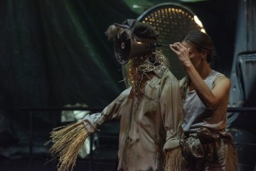 Helsingin Kaupunginteatteri – HDC – Lomonosovin Moottori – Kuva Kai Kuusisto