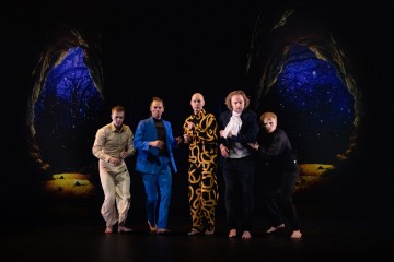 Helsingin Kaupunginteatteri – Special Night – Kuvassa Justus Pienmunne, Mikko Paloniemi, Jyrki Kasper, Pekka Louhio ja Lewis Cooke– Kuva Kai Kuusisto