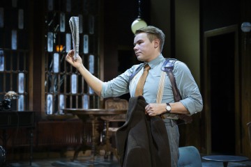 Helsingin Kaupunginteatteri – Hiirenloukku – Kuvassa Joel Hirvonen – Kuva Otto-Ville Väätäinen