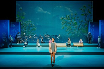 Helsingin Kaupunginteatteri – Rakas Evan Hansen – Kuvassa Julius Suominen – Kuva Otto-Ville Väätäinen