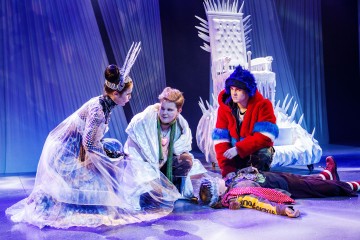 Helsingin Kaupunginteatteri - Lumikuningatar/Shed - Kuvaaja: Robert Seger