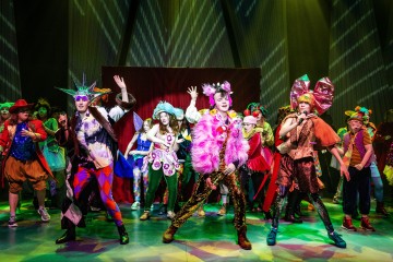 Helsingin Kaupunginteatteri - Lumikuningatar/Shed - Kuvaaja: Robert Seger