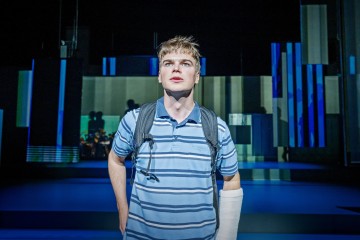 Helsingin Kaupunginteatteri – Rakas Evan Hansen – Kuvassa Petja Pulkkinen – Kuva Otto-Ville Väätäinen