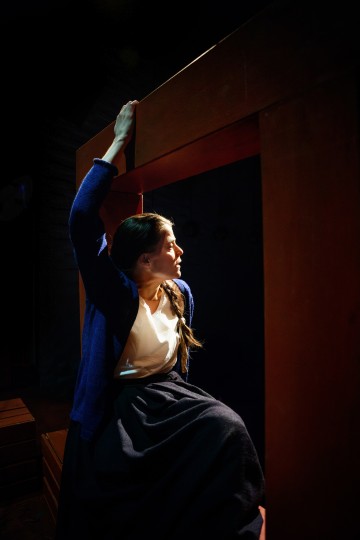 Lilla Teatern – Katrina – På bilden Emma Klingenberg – Foto Cata Portin