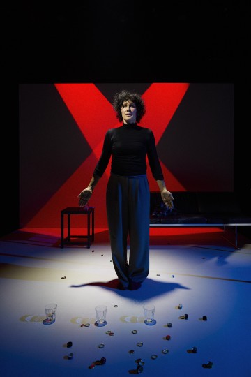 Lilla Teatern – Århundradets kärlekssaga – På bilden Minttu Mustakallio – Foto Ilkka Saastamoinen