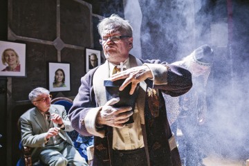 Helsingin Kaupunginteatteri – Forever Young – Kuvassa Juha Jokela, Pertti Koivula – Kuva Otto-Ville Väätäinen