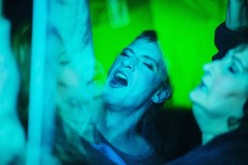 Helsingin Kaupunginteatteri – Ilon aika – Kuvassa Rasmus Slätis, Heidi Herala – Kuva Chrisander Brun